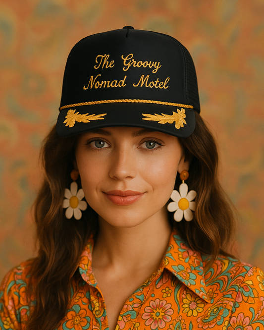 GOLD WING GROOVY TRUCKER HAT